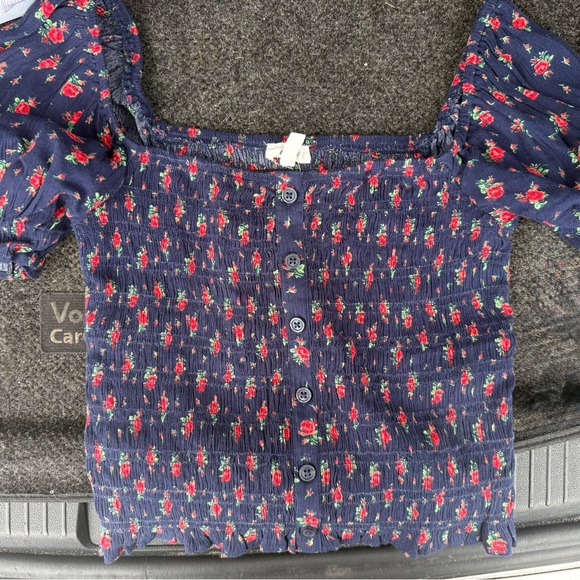 American Eagle Outfitters Tops - American Eagle Outfitters Navy Floral Crop Top